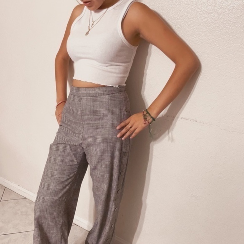 Plaid wide leg flare pants . - Picture 4 of 9